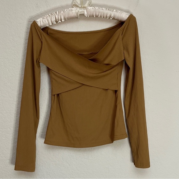 Shein Tan Top Faux Wrap Cross Front Long Sleeve Sz S but fits Like XS 2/4 - Picture 1 of 7